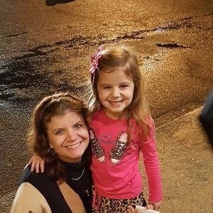 Meet your Posher, Andrea